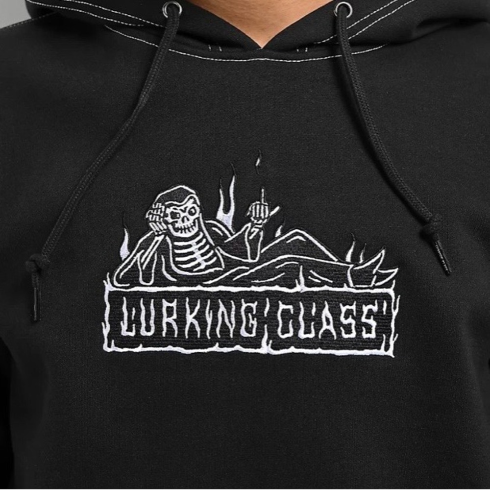 ☠️Lurking Class Embroidered Black Hoodie - Picture 4 of 13